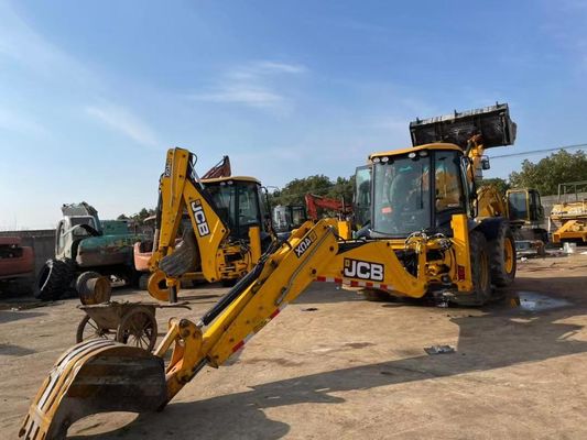 JCB 4CX ECO chargeuse de remorqueuse d'occasion durable pour la construction