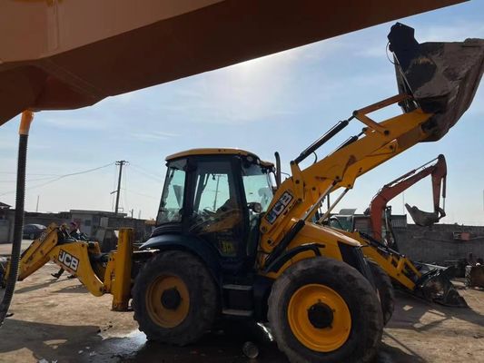 JCB 4CX ECO chargeuse de remorqueuse d'occasion durable pour la construction