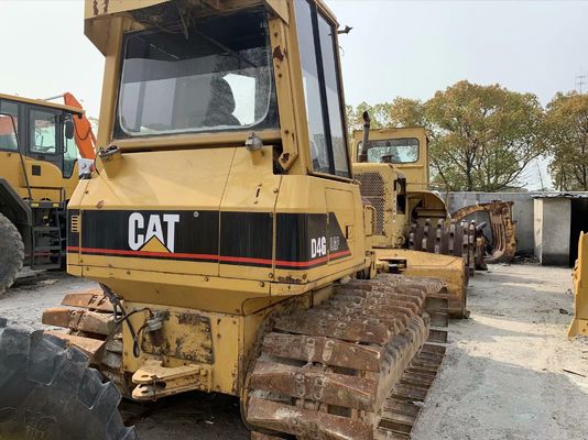 D4G LGP Bulldozer à chenille d'occasion Économie d'énergie de haute précision pour les bâtiments