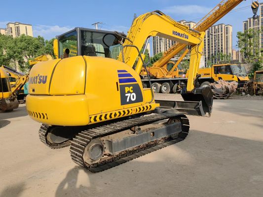 Excavateur japonais d'occasion Komatsu PC70-8 Excavateur de type rampant