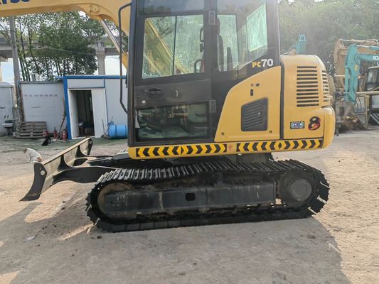 Excavateur japonais d'occasion Komatsu PC70-8 Excavateur de type rampant