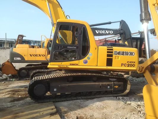 Japon Utilisé Komatsu PC220 6 Excavator Facile à utiliser avec un marteau hydraulique
