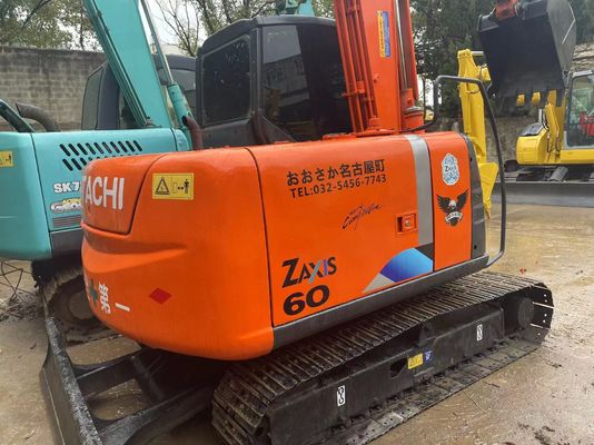 Originale japonaise utilisée Hitachi ZX60 Mini Excavateur à rouleaux avec pouce hydraulique