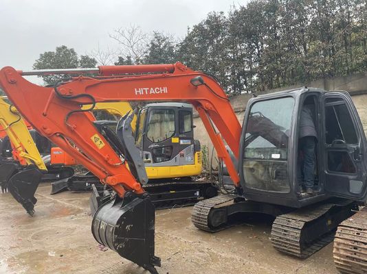 Originale japonaise utilisée Hitachi ZX60 Mini Excavateur à rouleaux avec pouce hydraulique