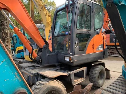 Excavateur à roues Doosan DX60W d'occasion En excellent état/Excavateur à roues mini Doosan d'occasion À vendre