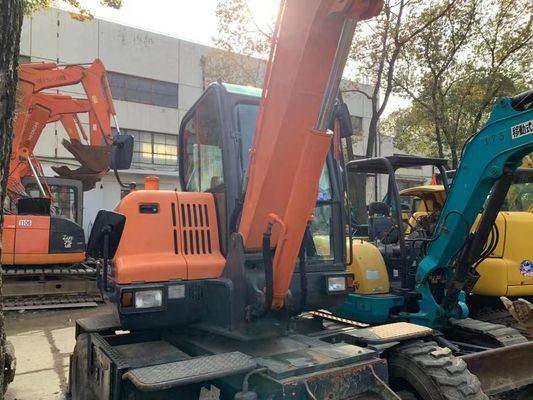 Excavateur à roues Doosan DX60W d'occasion En excellent état/Excavateur à roues mini Doosan d'occasion À vendre