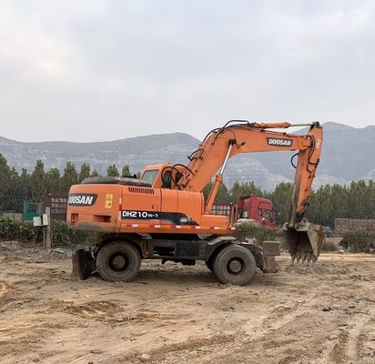 Couleur originale Excavateur à roues Doosan DH210W-7 en bon état/Excavateur à roues Doosan à vendre