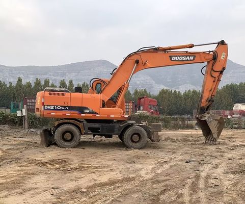 Couleur originale Excavateur à roues Doosan DH210W-7 en bon état/Excavateur à roues Doosan à vendre