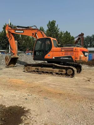 Couleur d'origine Utilisé Excavateur Doosan DX225LC-9C en excellent état