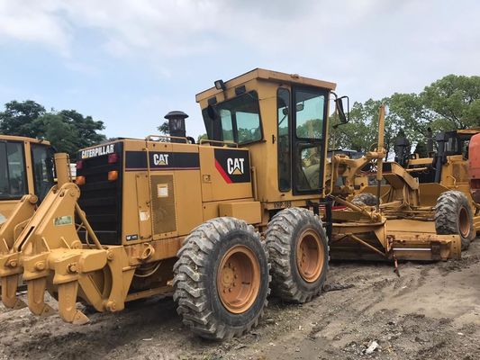 Gradeur de moteur CAT 140H d'occasion haute précision avec mouvement de lame adaptable