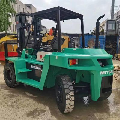 7 tonnes de chariot élévateur Mitsubishi FD70