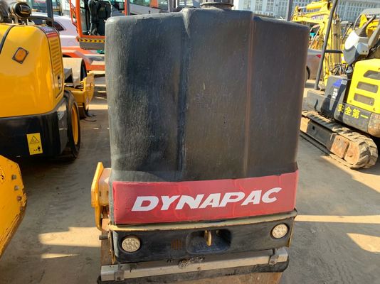 Utilisé CC300G Dynapac double rouleau à tambour en bon état fonctionnement stable