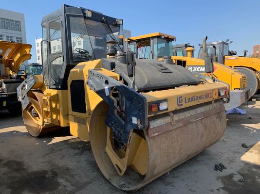 Utilisé Liugong CLG6212 Compacteur à double tambour Facile à utiliser Faible temps d'arrêt