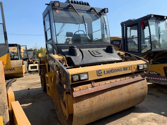 Utilisé Liugong CLG6212 Compacteur à double tambour Facile à utiliser Faible temps d'arrêt