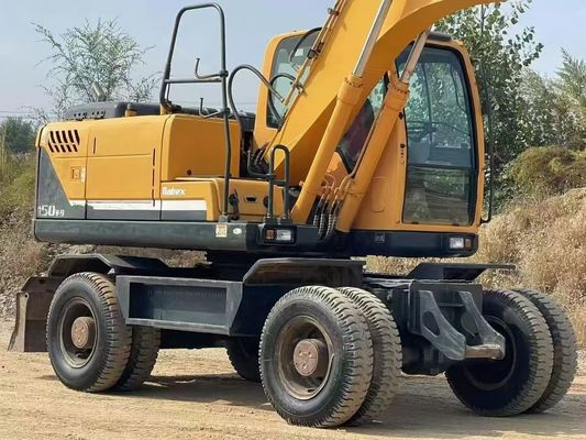 Hyundai R150W-9 Excavateur à roues usagées 2015 haute précision pour le bâtiment