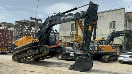 Excavateur Hyundai R220LC-9S d'occasion en excellent état / Excavateur Hyundai Crawler d'occasion à vendre