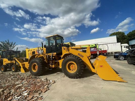 CAT 950H Chargeur à roues d'occasion sur chantier de construction Chargeur avant utilisé en Afrique