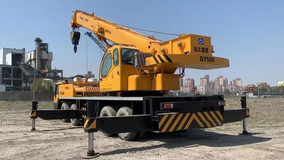 XCMG QY50K-II 50 tonnes de camions d'occasion grue de grande capacité camions à rampe utilisés