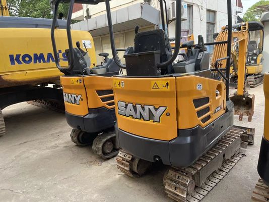 Utilisé SANY SY16C Mini Excavator Fonctionnement en douceur pour le travail dans le jardin