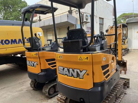 Utilisé SANY SY16C Mini Excavator Fonctionnement en douceur pour le travail dans le jardin