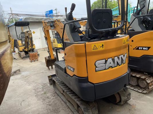 Utilisé SANY SY16C Mini Excavator Fonctionnement en douceur pour le travail dans le jardin