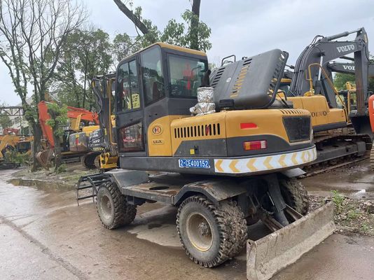 Excavateur à roues SDLH LG670BM d'occasion 2018 avec pince hydraulique