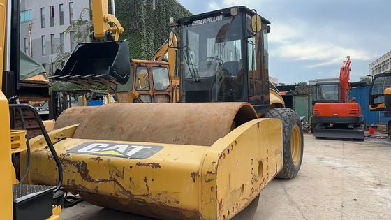 Couleur originale Utilisé Caterpillar CS-683E Roller de route à tambour unique En excellent état