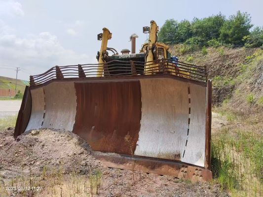 Couleur d'origine Bulldozer Caterpillar D11R utilisé avec éventreur hydraulique