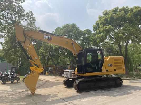 Excavateur Caterpillar 320GC en bon état avec accrochage hydraulique