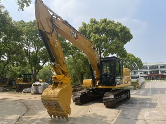 Excavateur Caterpillar 320GC en bon état avec accrochage hydraulique