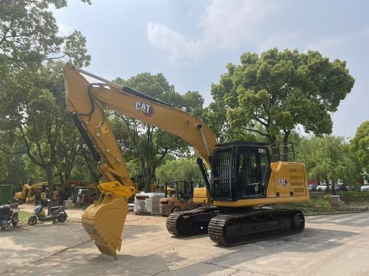 Excavateur Caterpillar 320GC en bon état avec accrochage hydraulique