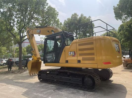 Excavateur Caterpillar 320GC en bon état avec accrochage hydraulique