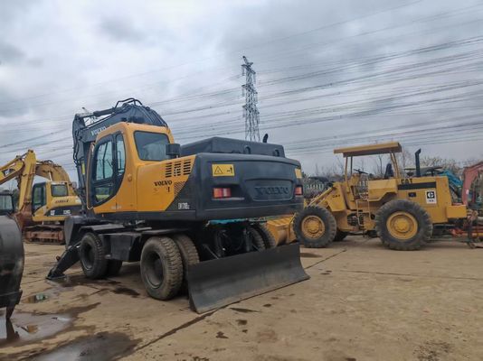 Vente à chaud de Volvo EW170BLC à roues usagées en Amérique du Sud