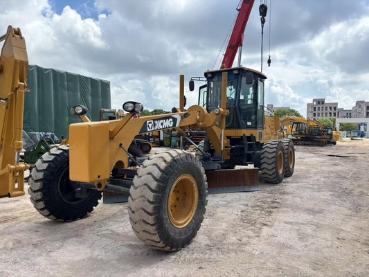 Excellent état utilisé XCMG GR2403 Motor Grader avec Ripper hydraulique à vendre
