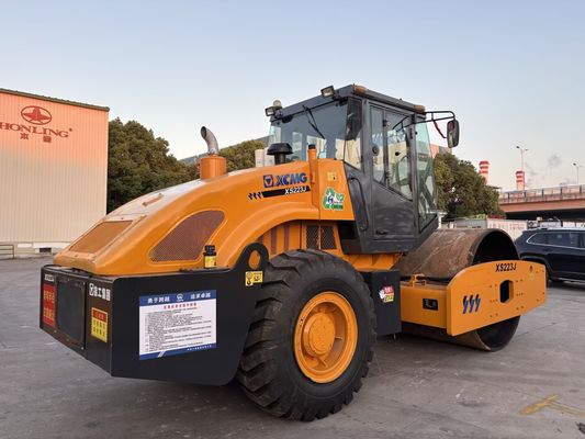 Compacteur monocylindre XCMG XS223J, fonctionnement facile et bon état