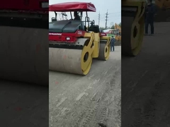 Compacteur à double tambour Dynapac CC622 d'occasion à vendre